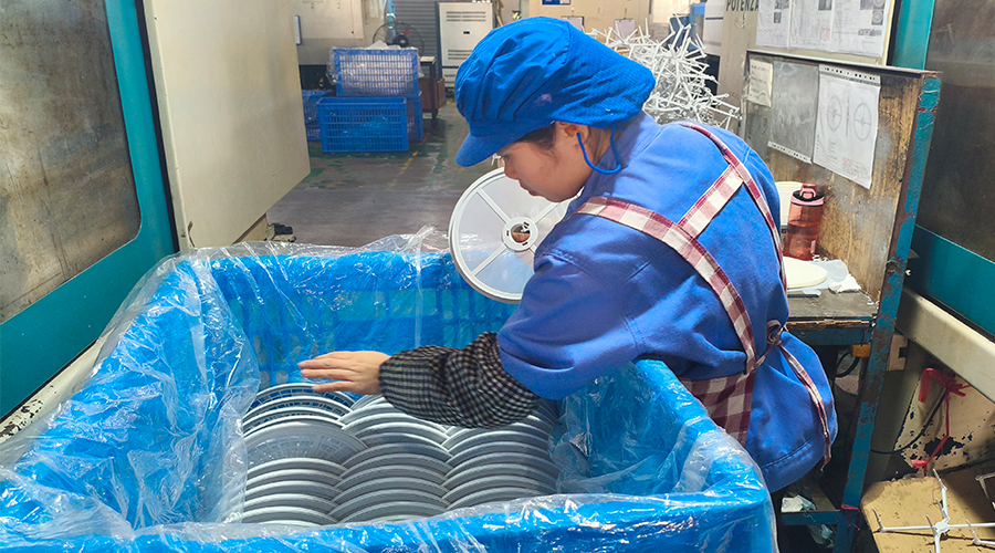 直排式干衣機(jī)，靈活安裝與精準(zhǔn)市場(chǎng)定位的典范