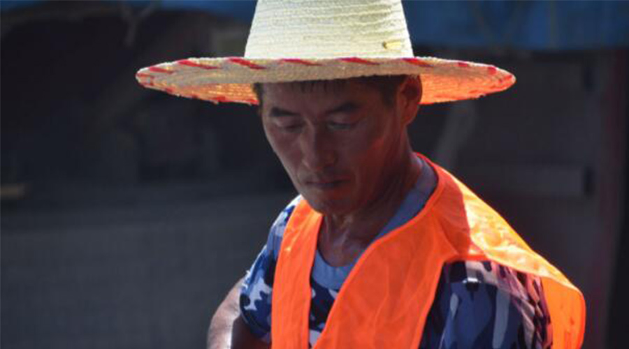 堅守的魅力！金環(huán)電器致敬每一位炎炎夏日下的勞動者！