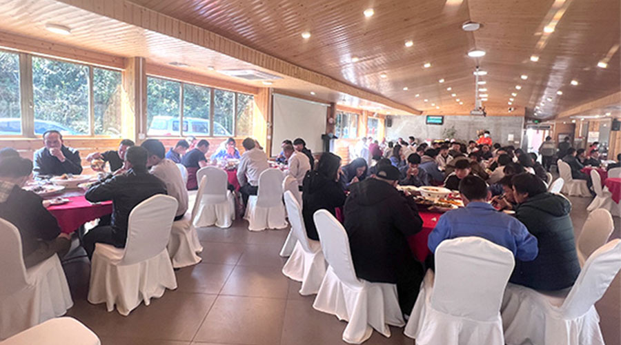 金環(huán)電器開工宴！吃飽喝足加油干迎戰(zhàn)2023！